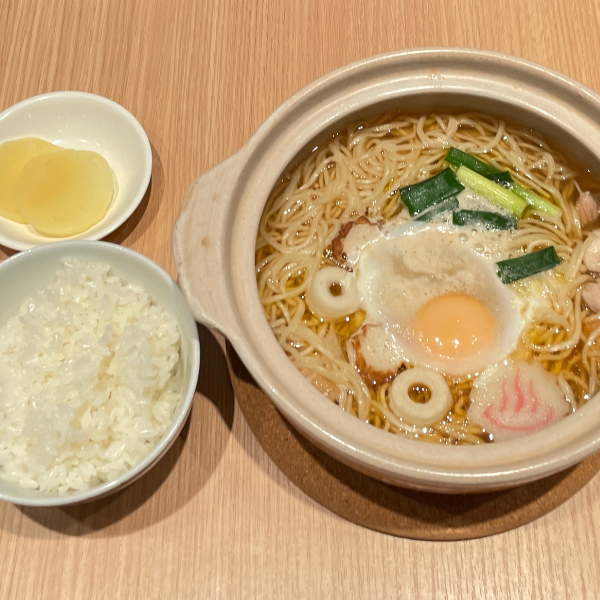 鍋焼きラーメンライスセット