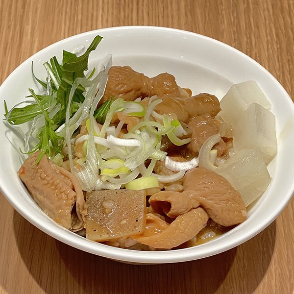 もつ煮丼