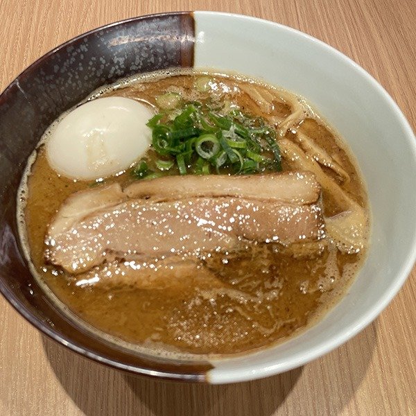 味玉入り豚骨魚介ラーメン