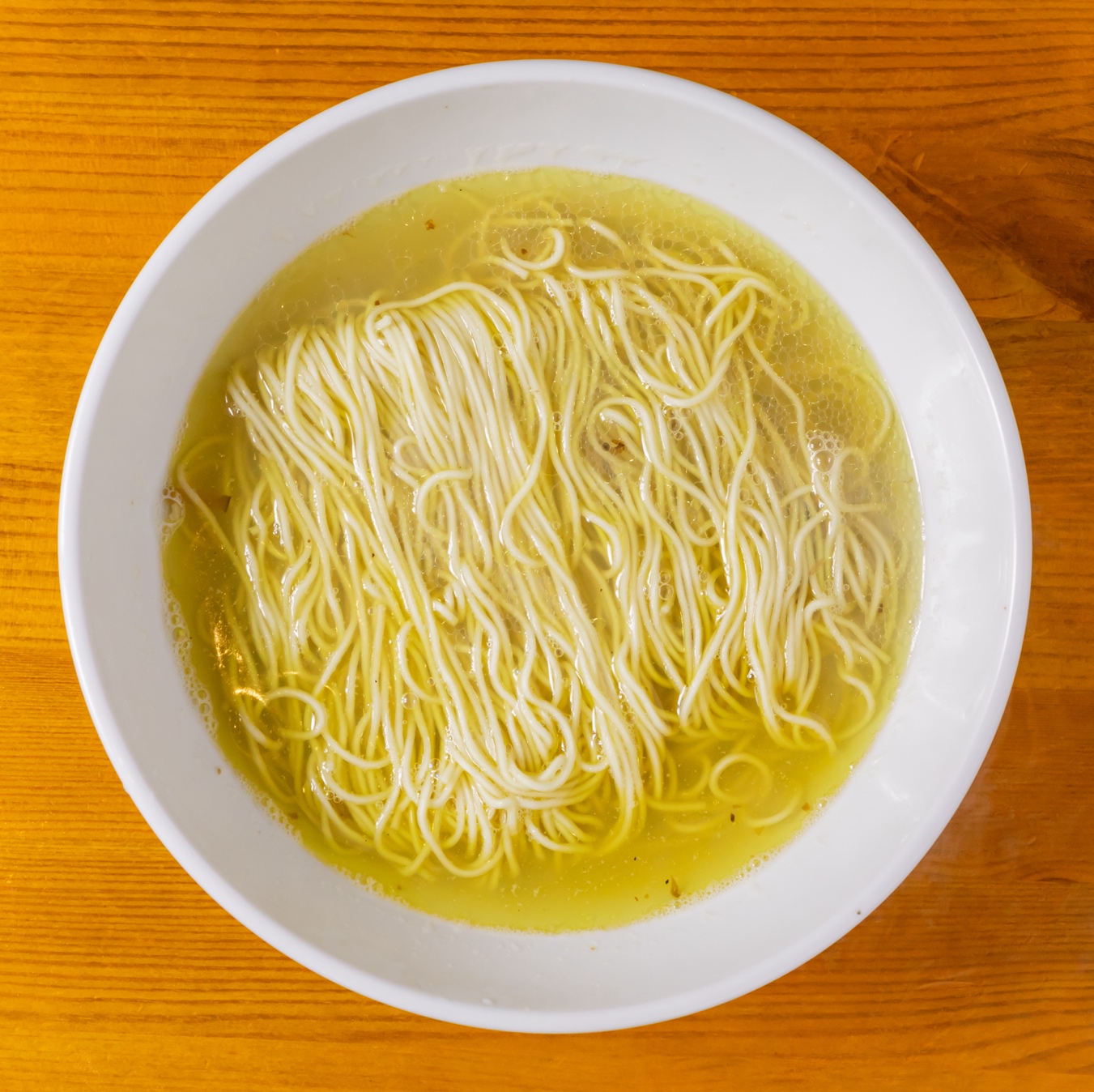 「すごい“す”ラーメン」(1200円)