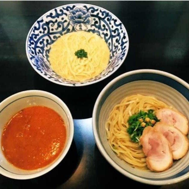 「海老ビスクつけ麺〆のうにスープ替え玉つき」