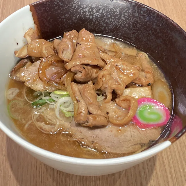 旭川ホルモン正油ラーメン