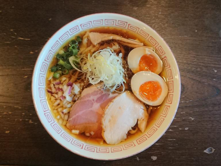 キジ出汁スープと絶品の手打ち麺 立ち呑み居酒屋 金町製麺（東京・金町