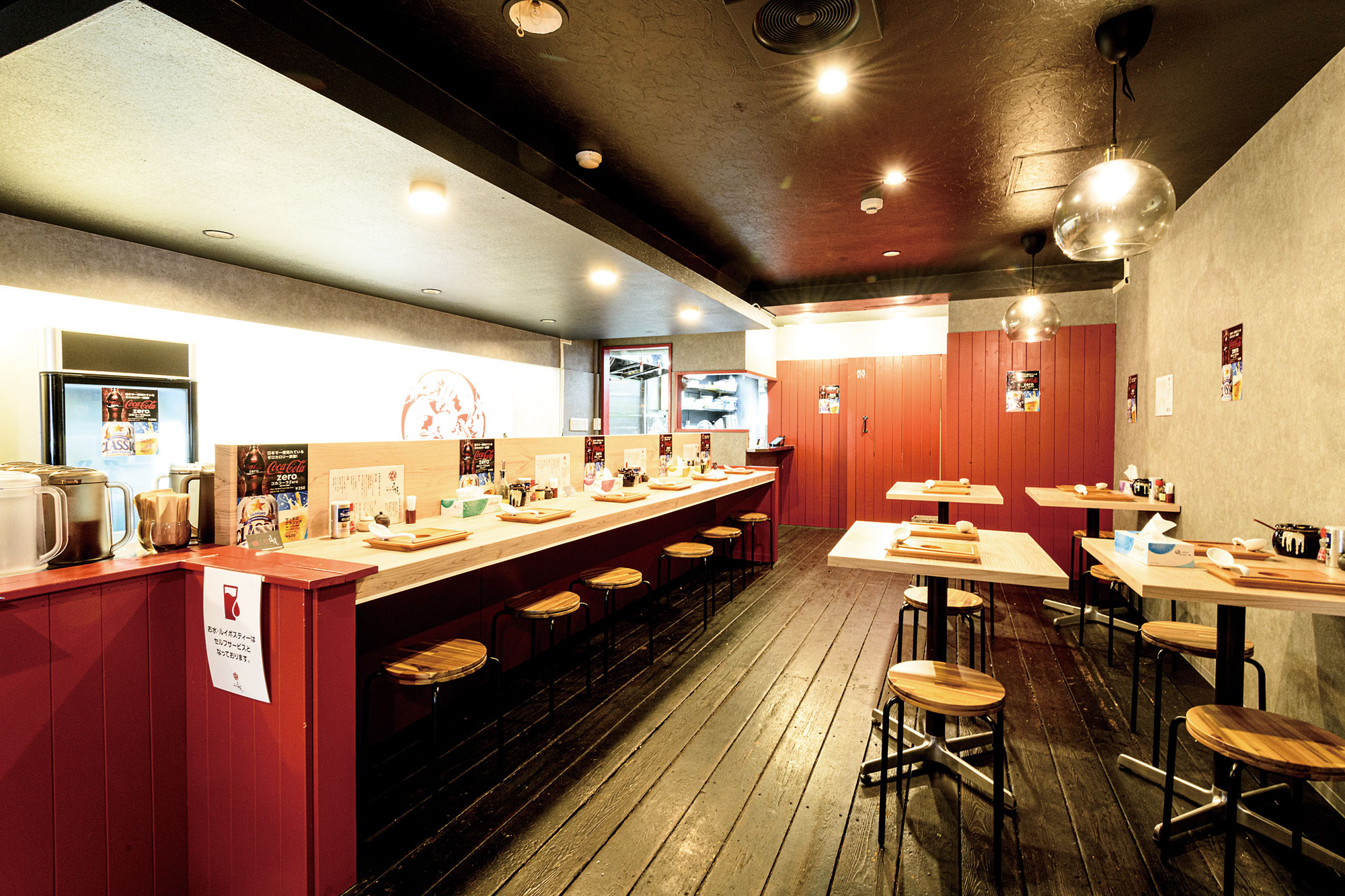 海老仙人-創生川通り南3条店_内観.jpg