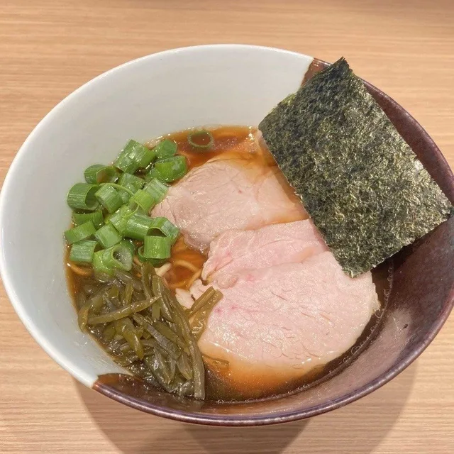 饗 くろ㐂 & ソラノイロ スペシャルコラボ麺「黒木と宮崎の超中華蕎麦」