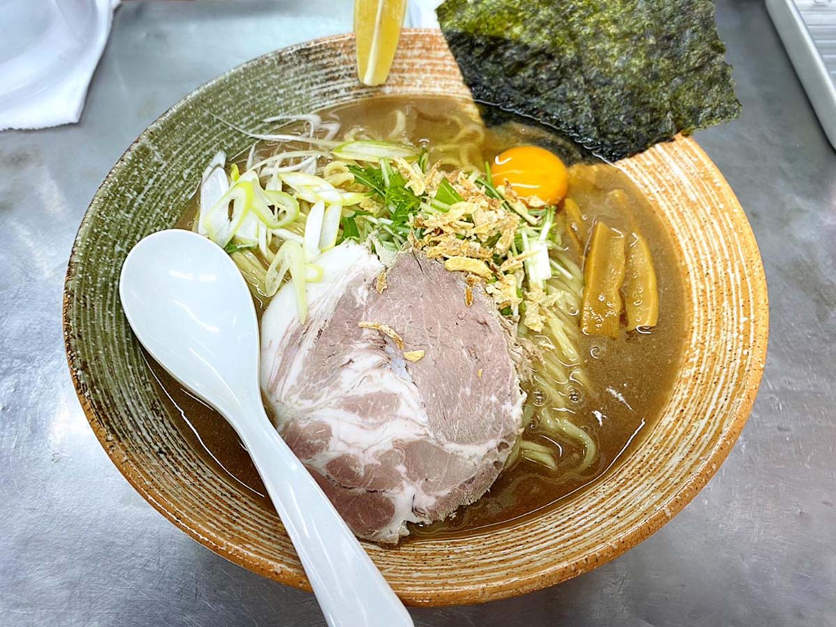 覆 麺 智