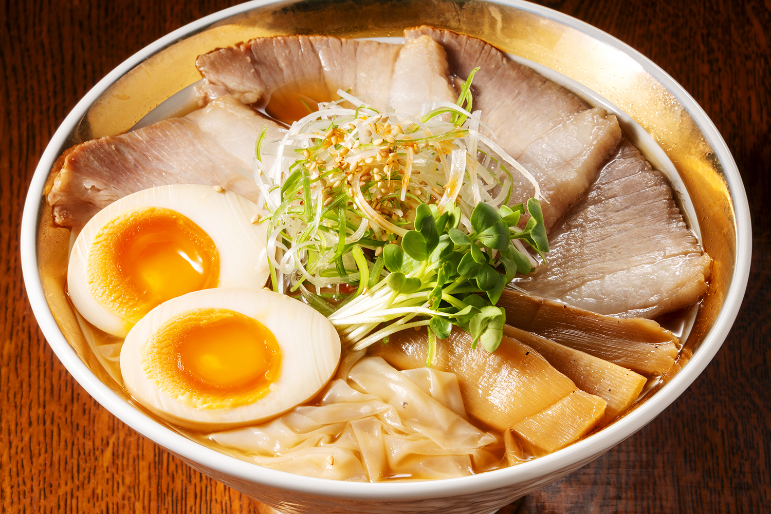 酒田市の高級豚・平田牧場金華豚をチャーシューに！ 名店「ワン