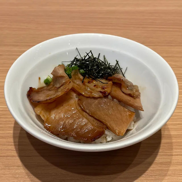 チャーシュー丼