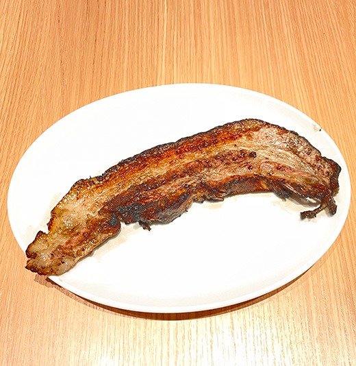 純白のビアンカの炭火焼き叉焼