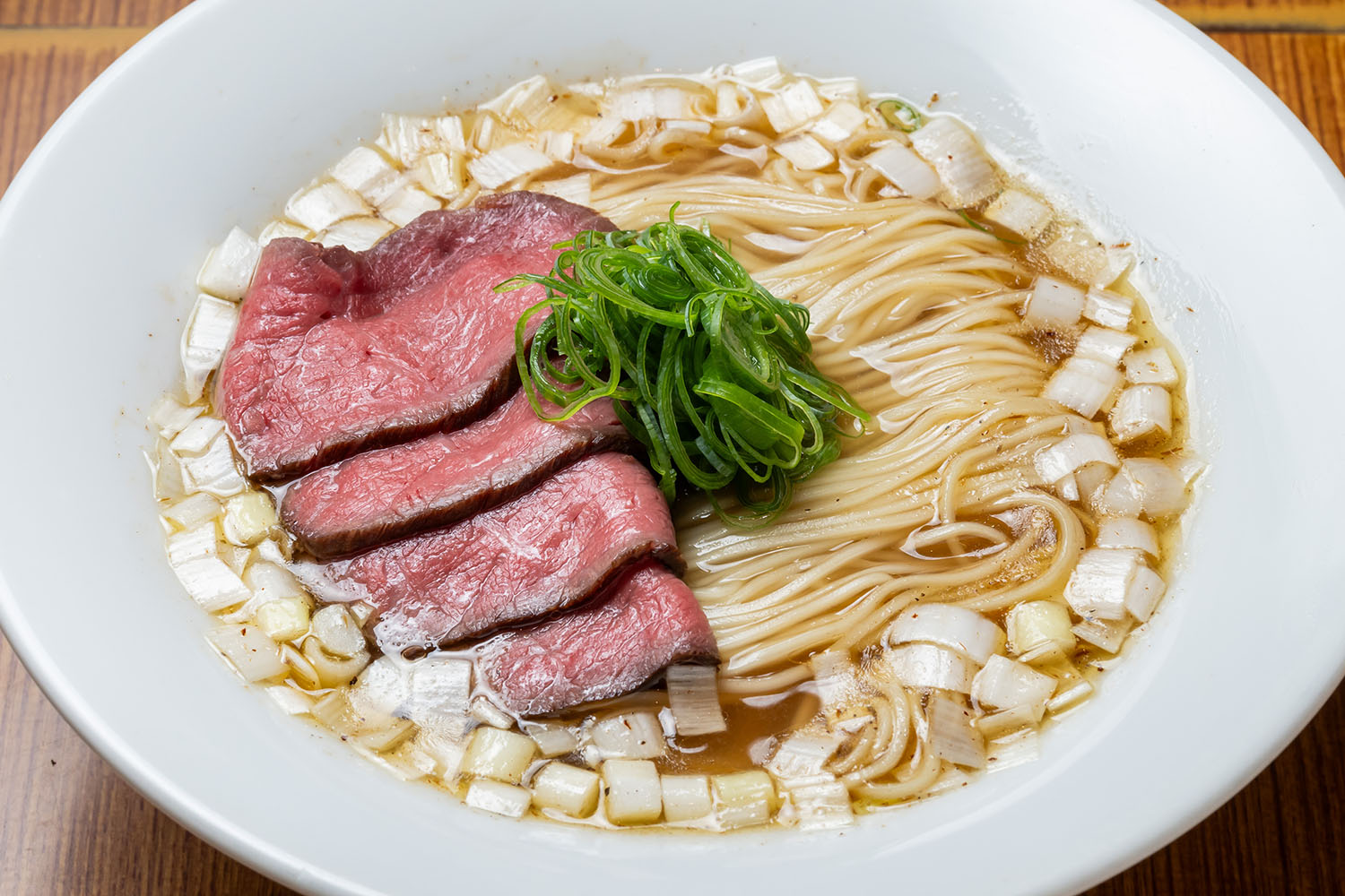 グランプリ金賞店「荒町中華そば ふじやま」が挑む鮮魚系。高級魚