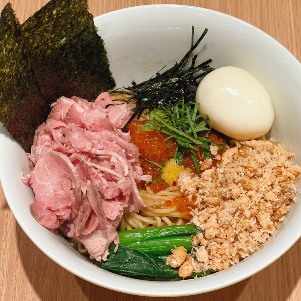 特製サーモンとイクラの油そば【数量限定】