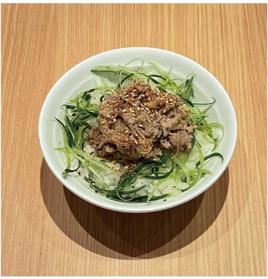 「鶏皮あぶらめし」