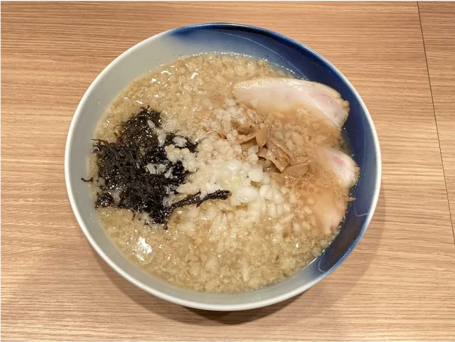 「背脂煮干し中華そば」