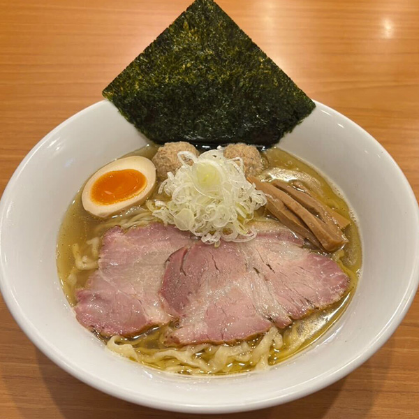 特製 手揉み塩らーめん