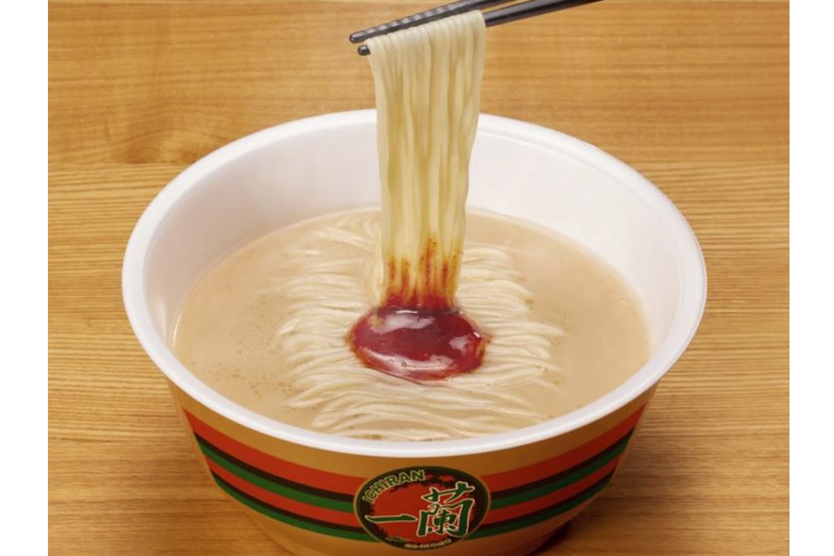 一蘭」の500円カップ麺が進化！ 麺は60g→70gに増量 | ラーメンWalker