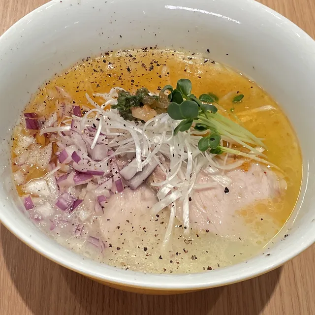 新潟地鶏と南蛮エビの鶏白湯