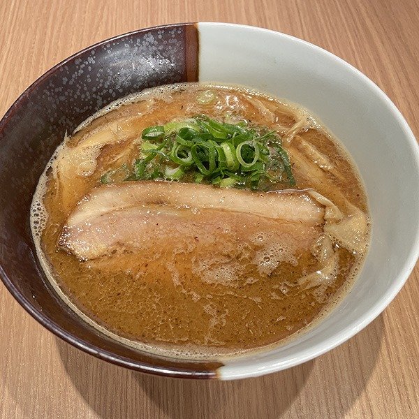 豚骨魚介ラーメン