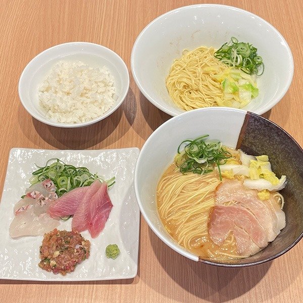 伊勢海老油の和え玉