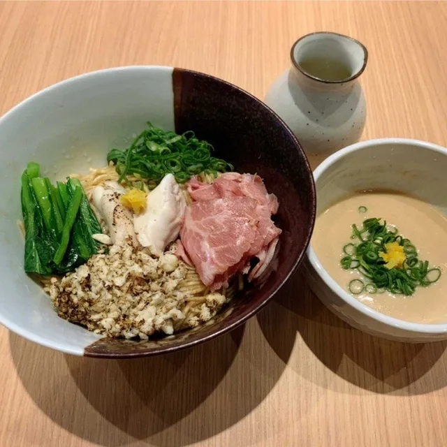 「特選真鯛白子鯛油そば」