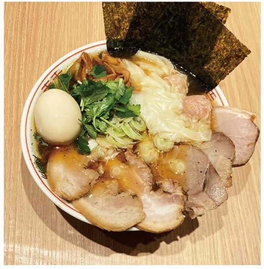 「特製 淡麗煮干ワンタンそば」