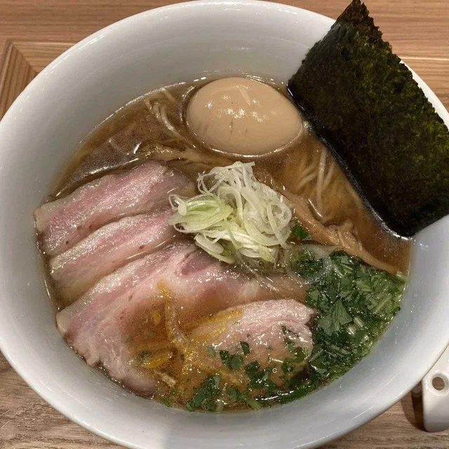 「鴨と蛤の醤油そば」