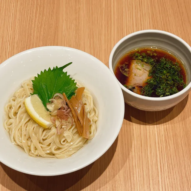 昆布水つけ麺 醤油