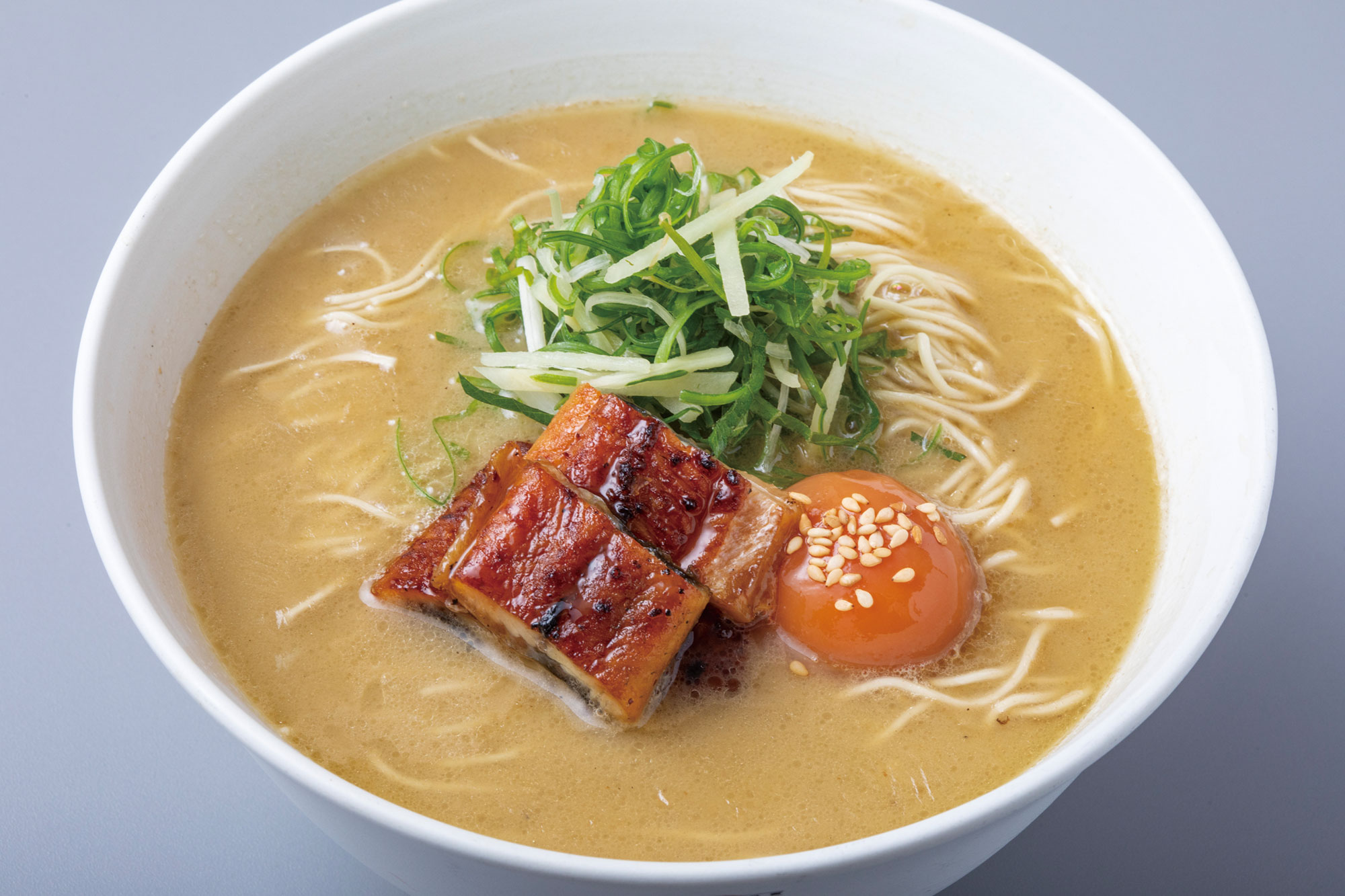 山田のうな骨らーめん 1500円 メイン_山田のうなぎ003.jpg