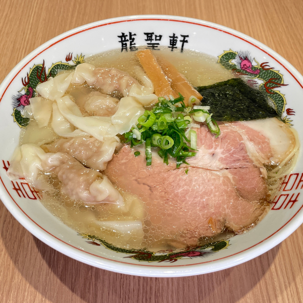 冷やし塩ワンタン麺