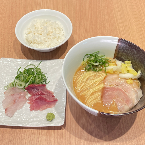 房総鮮魚みそらーめんお刺身御膳(2種)【数量限定】